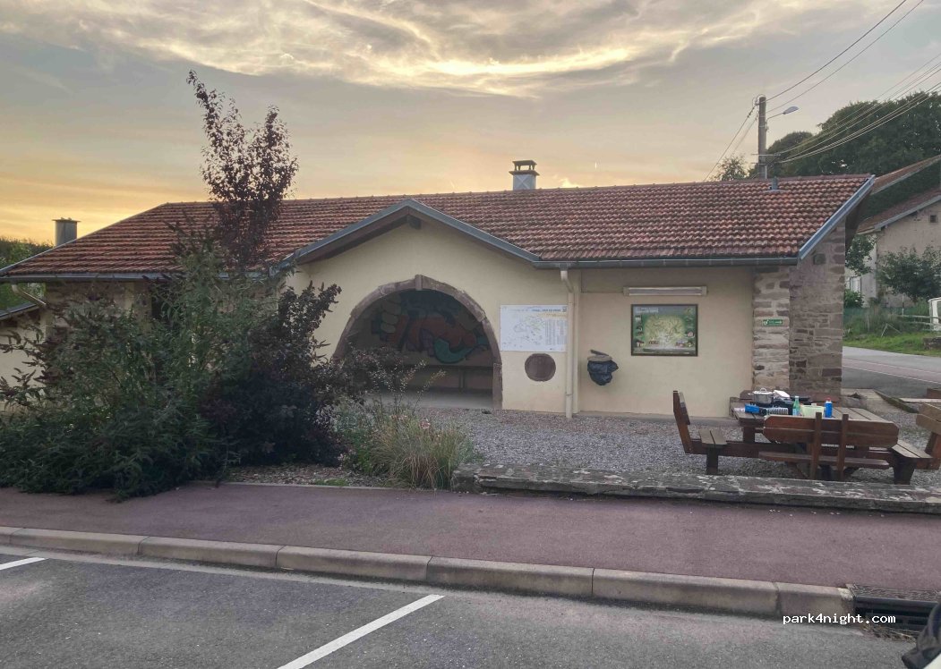 (88240) Les Voivres - 23 Raie du Moulin — foto