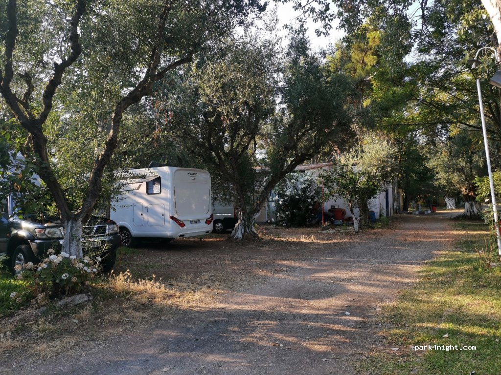 Camping Kato Alissos — foto
