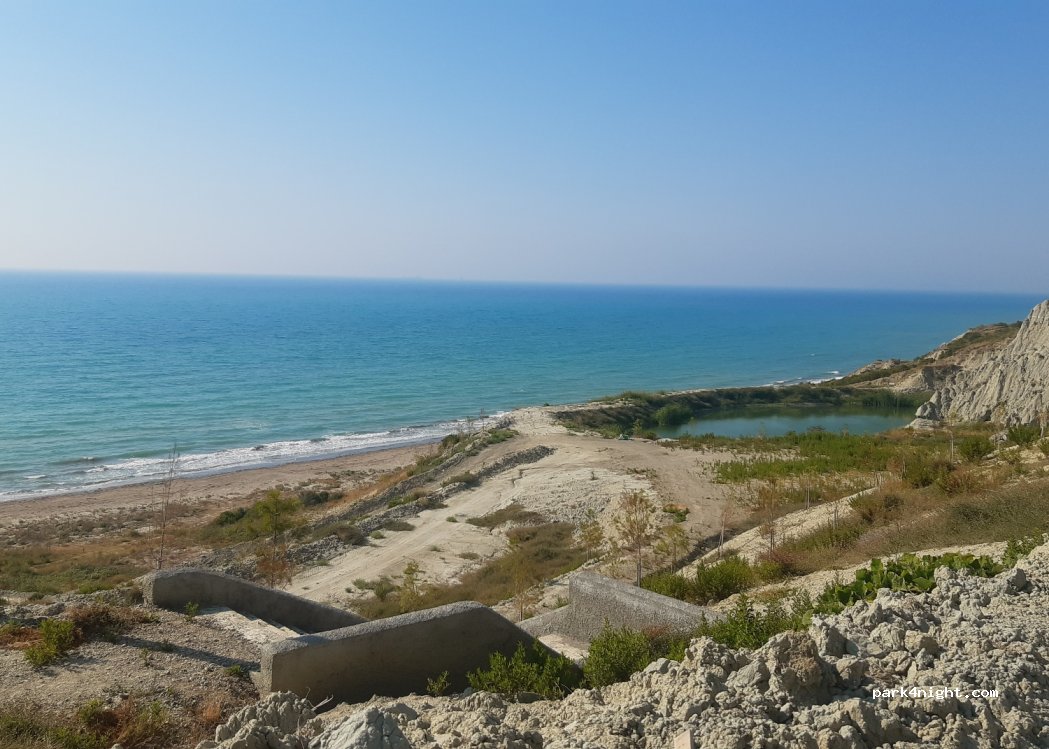 CAMPING, Plazhi i Bardhe — foto