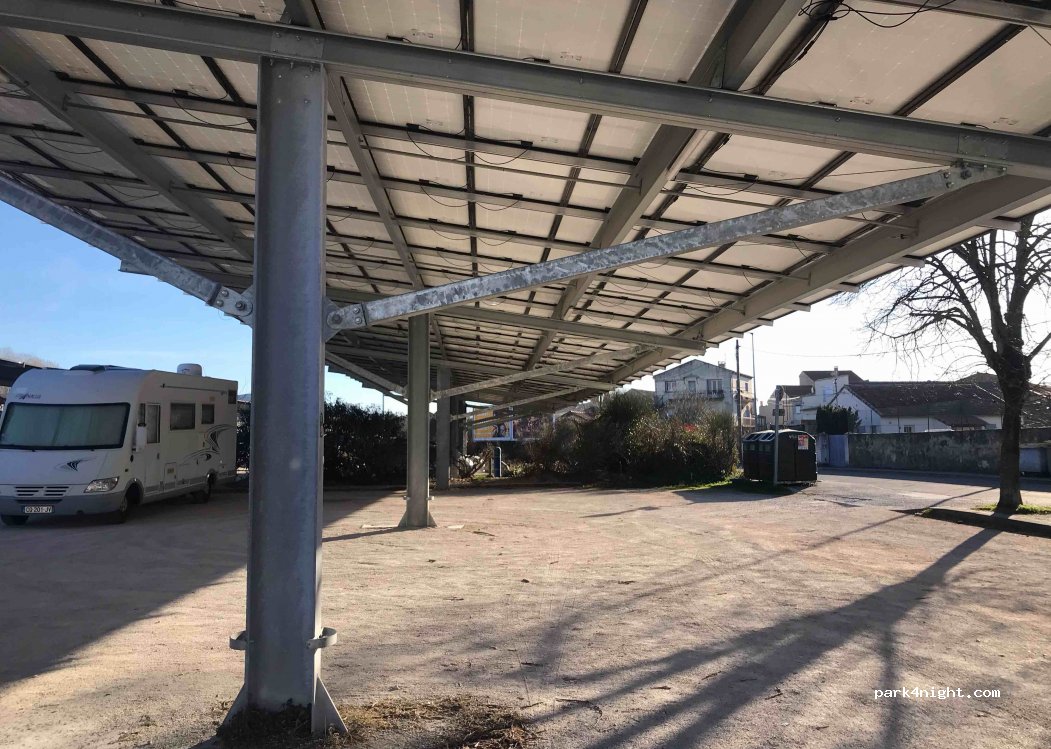 (30200) Bagnols-sur-Cèze - 36 Avenue de l'Europe — foto