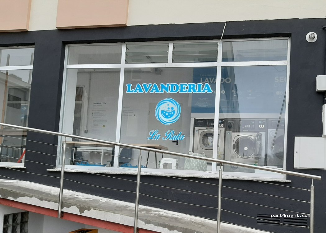 (33740) Tapia de Casariego - Av. de Galicia, 4 — foto