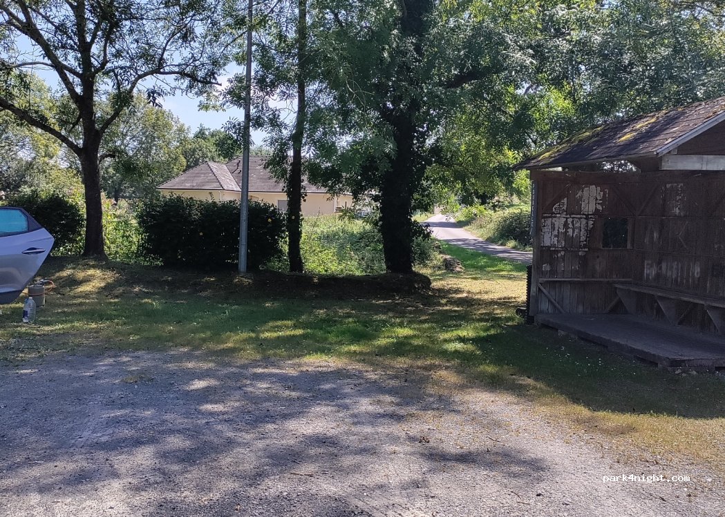 (64420) Limendous - 2 Route de Lourenties — foto