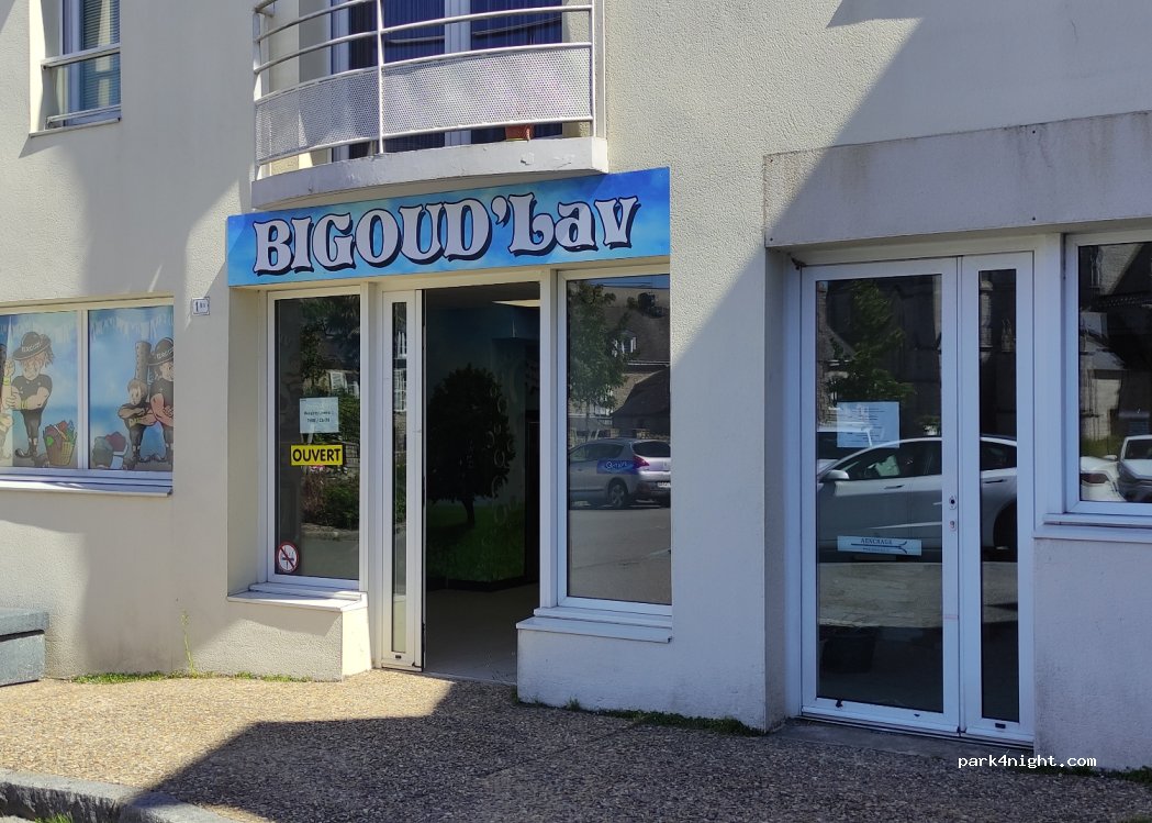 (56250) Elven - 2 Place le Franc — foto 2