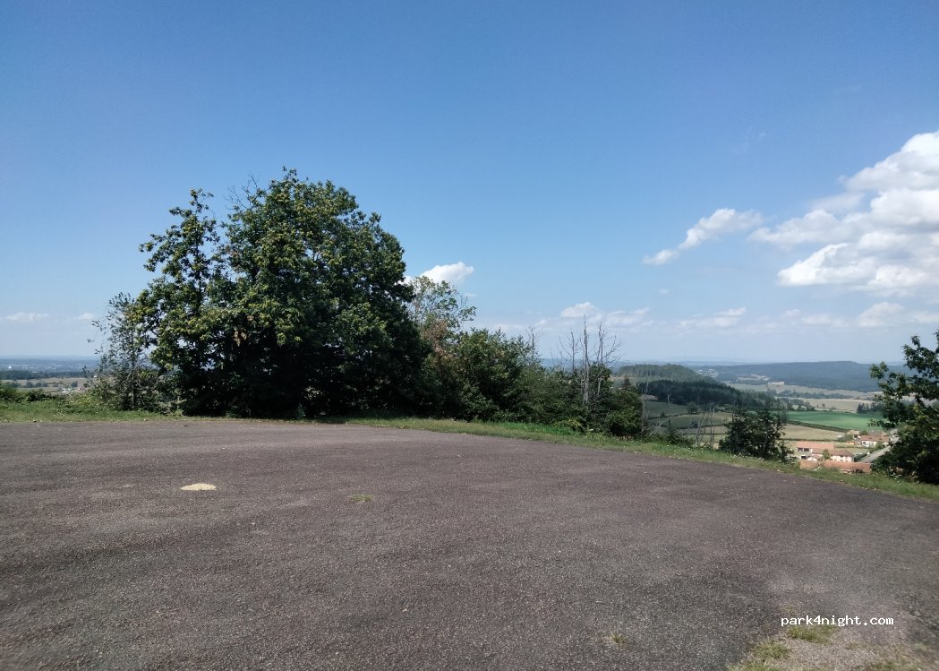 (71220) Beaubery - Unnamed Road — foto 2