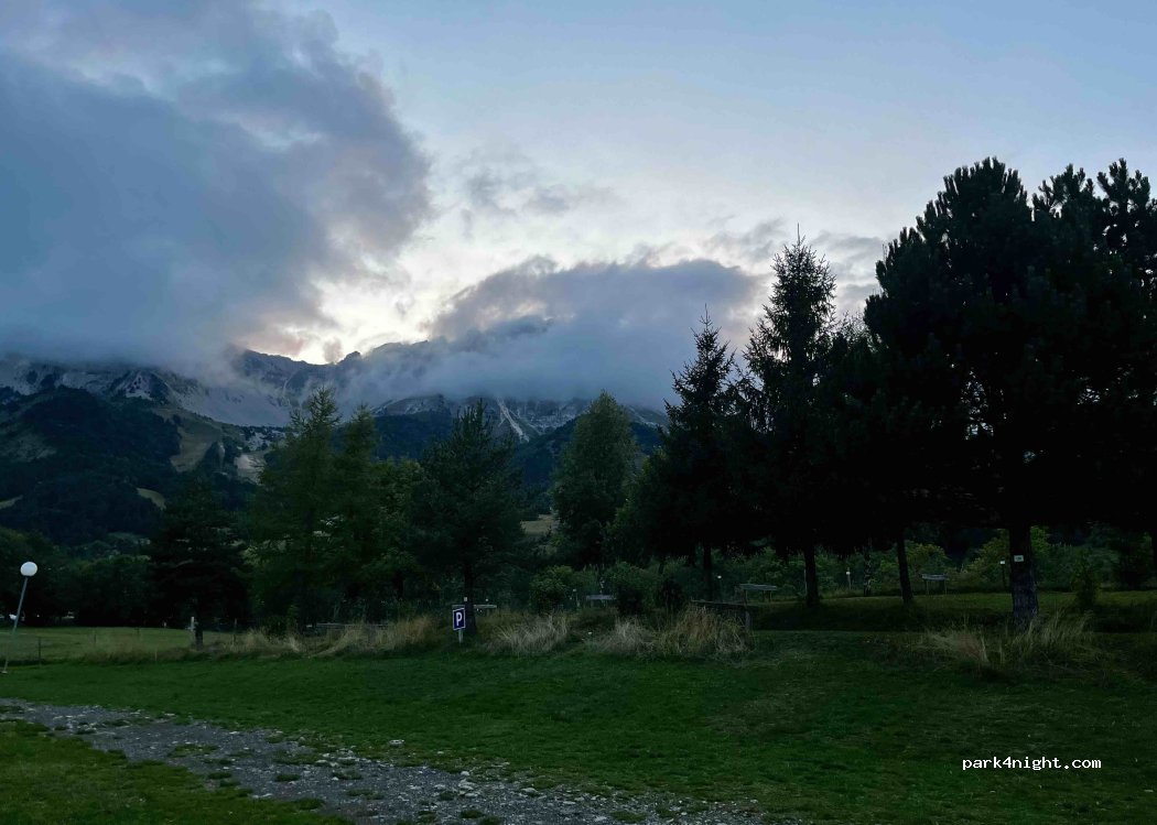 Camping-caravaneige Les 4 Saisons Gresse en Vercors — foto 4