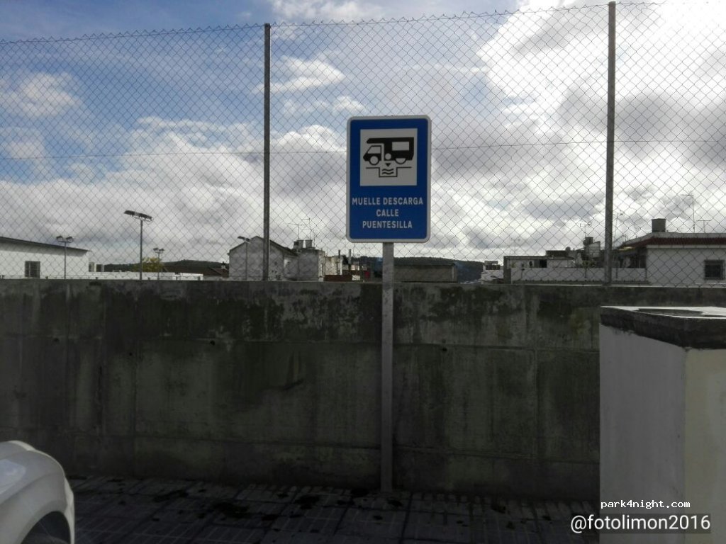 (41479) La Puebla de los Infantes - 46 Calle Maestro Antonio Román Alonso — foto