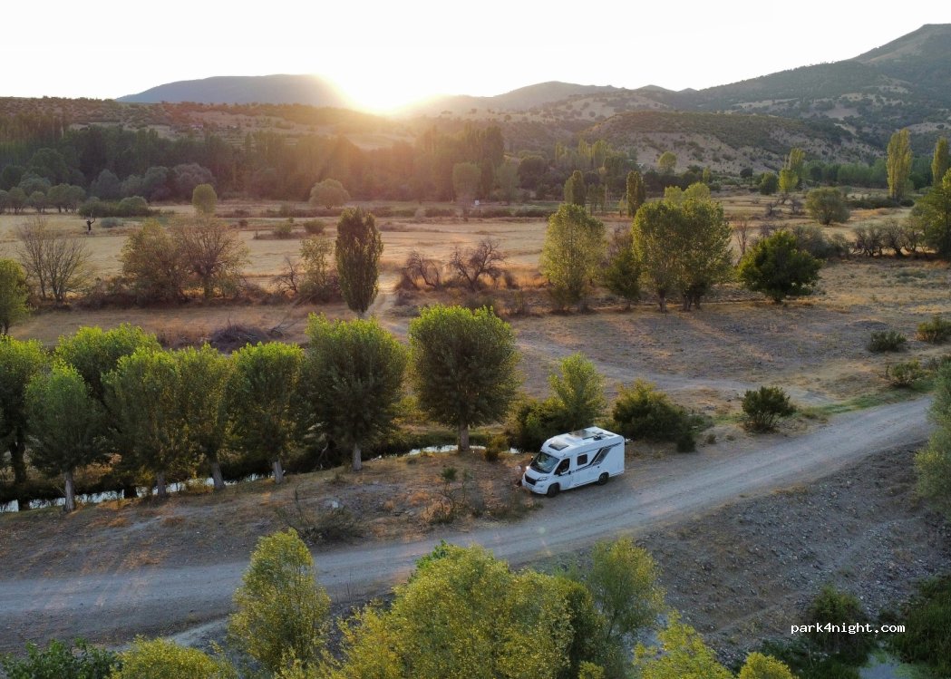 (06890) Çeltikçi - — foto