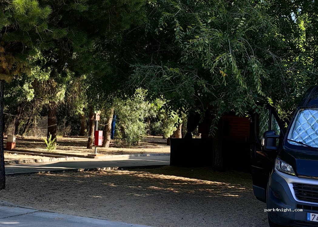 Camping El Paraiso Hormigos Toledo — foto