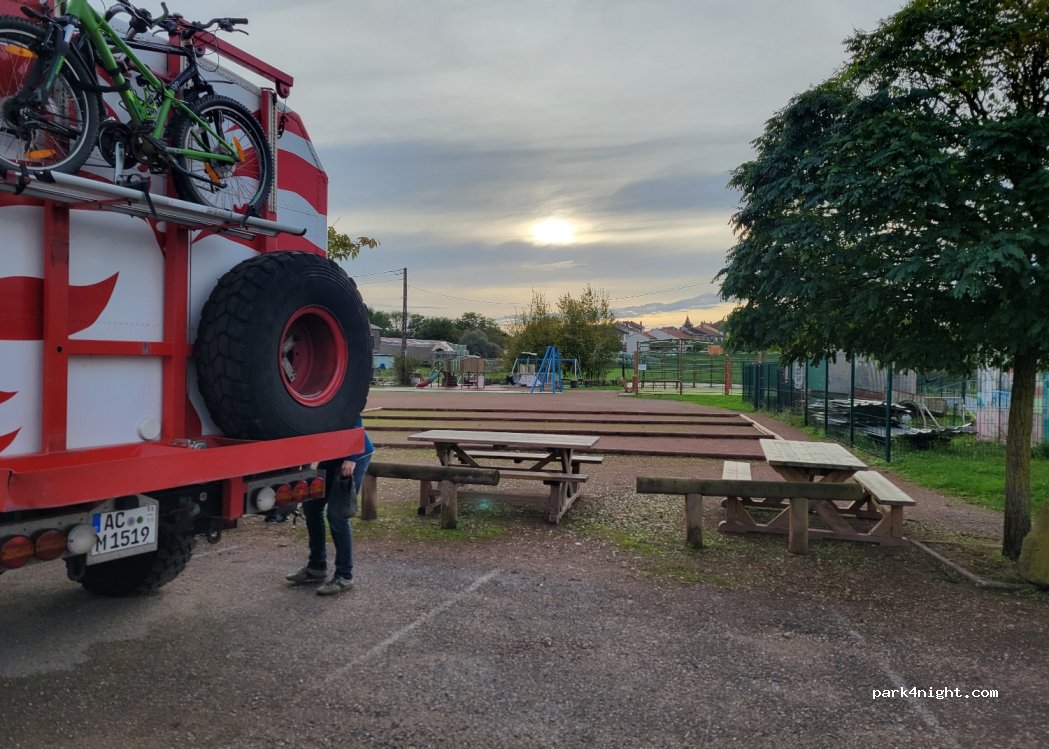 (54700) Atton - 6 Rue du Stade — foto 3