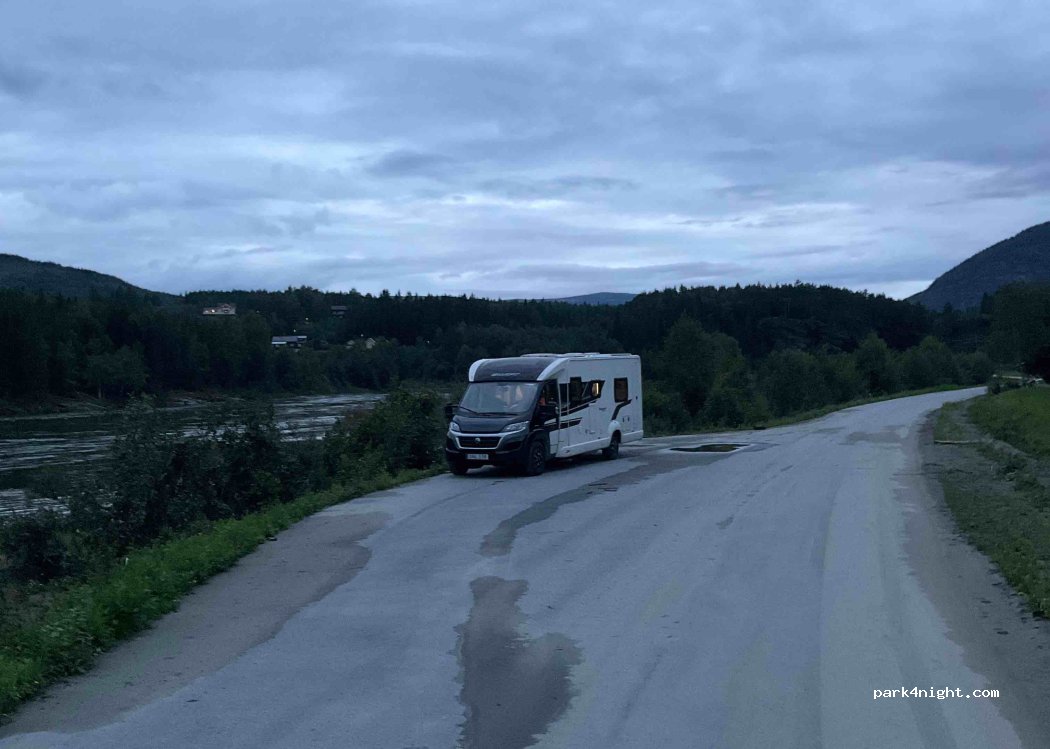 (2647) Sør-fron - 81 Grøntuvholvegen — foto