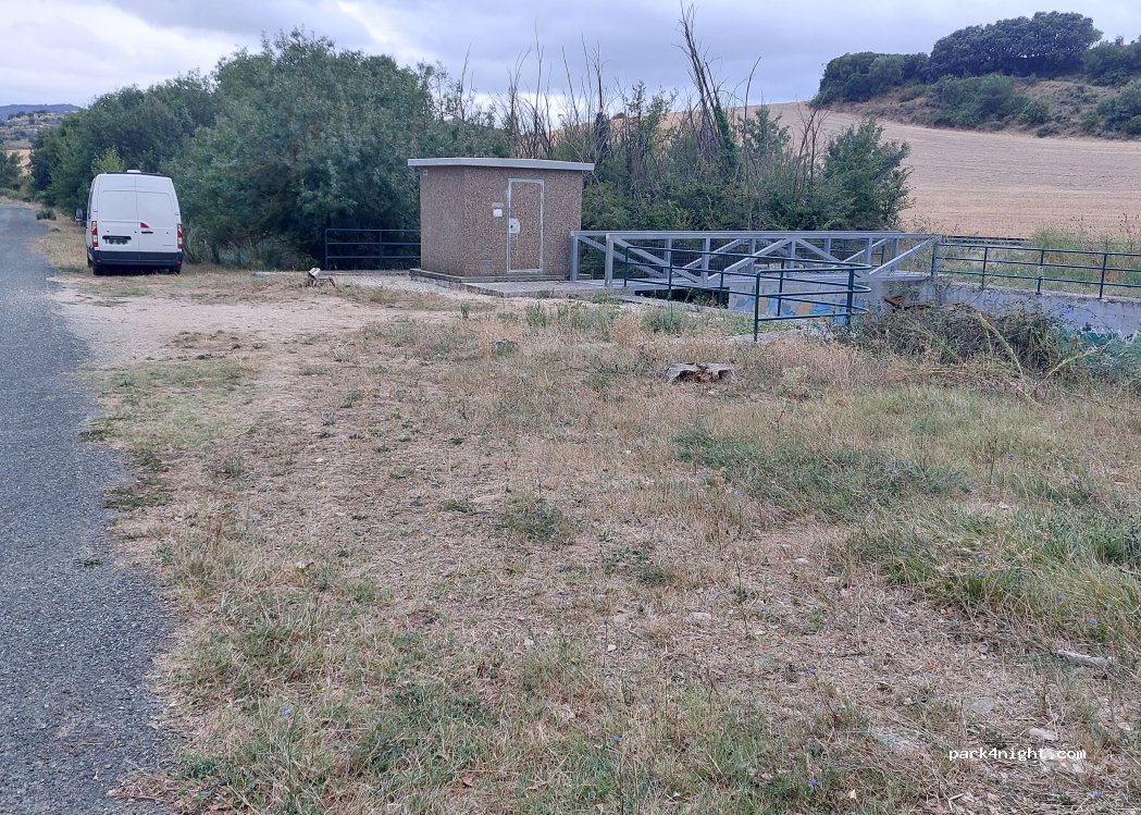 (31292) Alloz - Unnamed Road — foto 4
