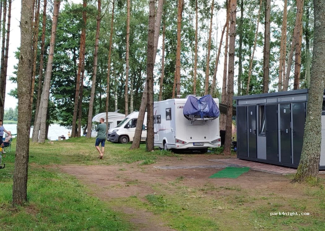 Lazdininku poilsiaviete — foto