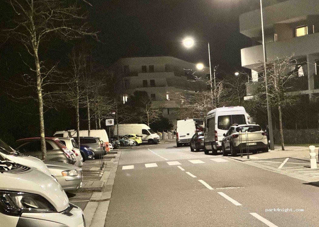(64200) Biarritz - 4 Avenue Kléber — foto 2