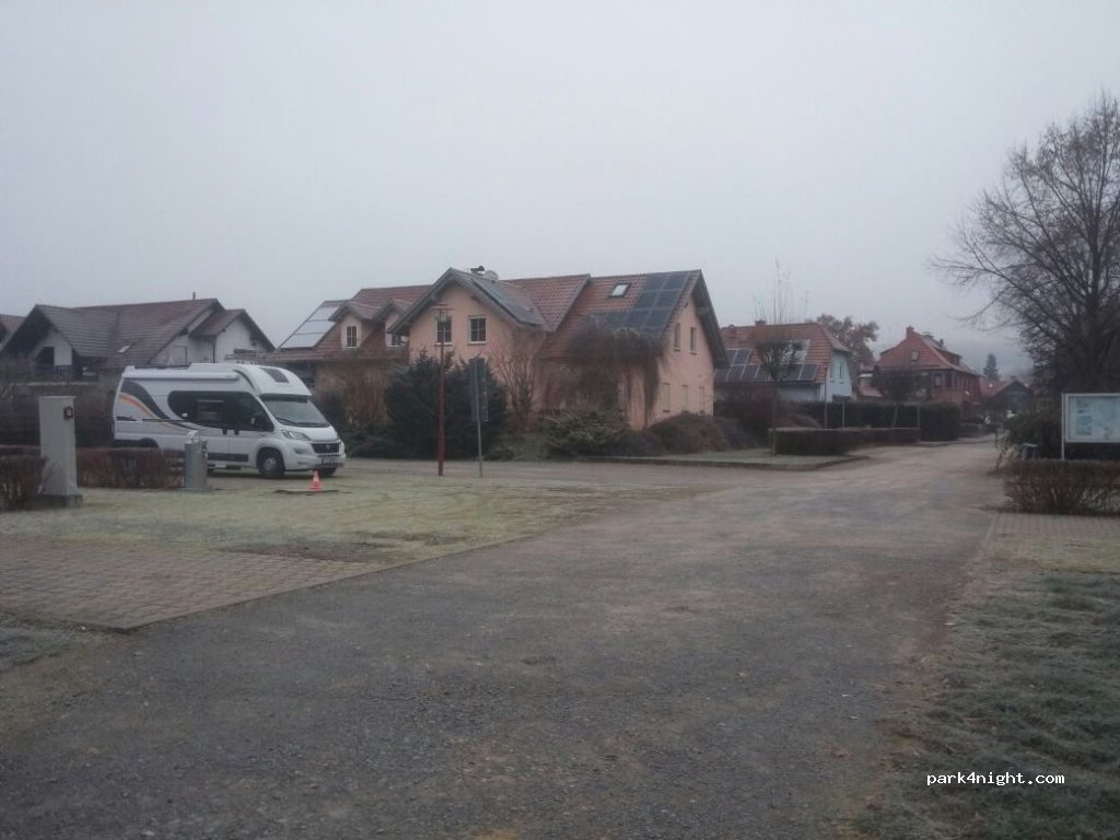 Wohnmobilstellplatz am Hexenturm — foto