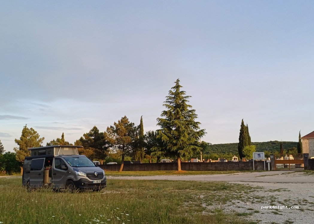 (21202) Korušce - Unnamed Road — foto 2