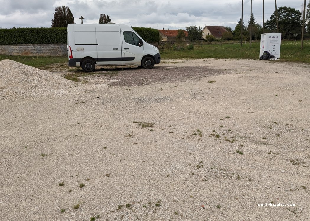 (52400) Varennes sur Amance - 11 Rue du Cimetière — foto