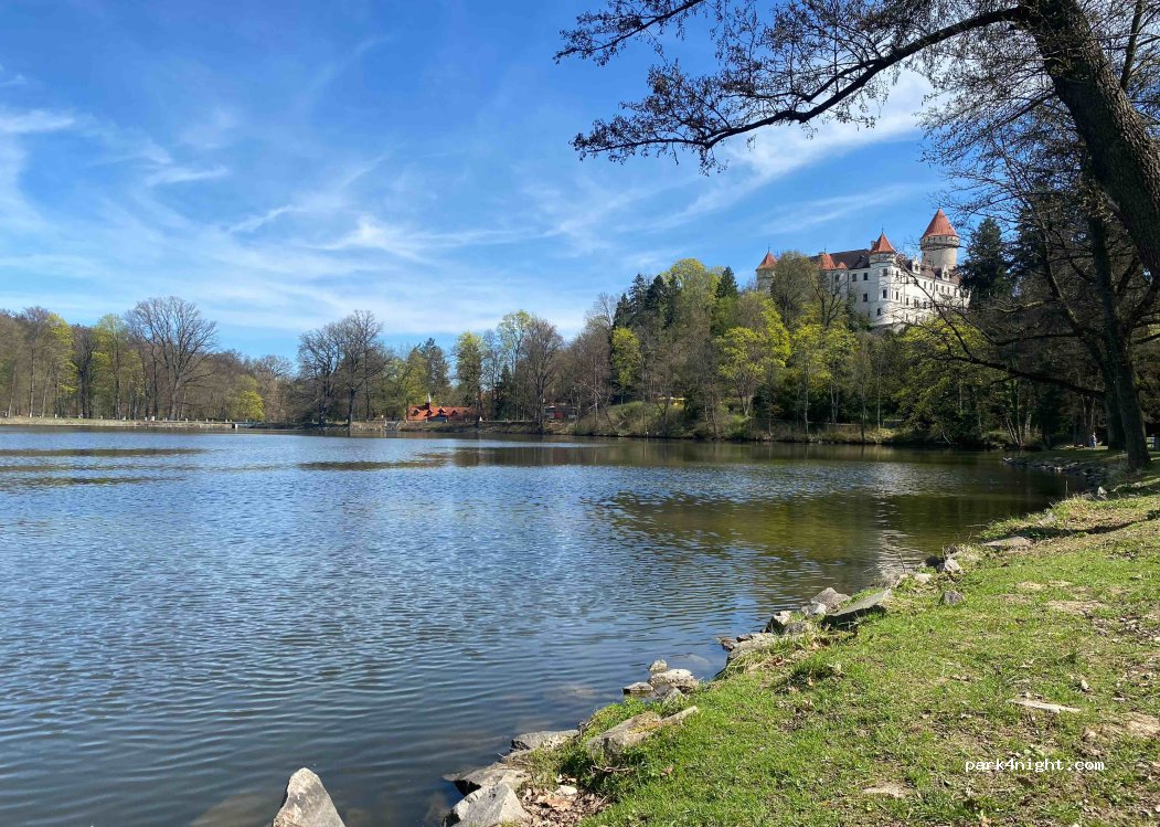 (256 01) Benešov - — foto 5