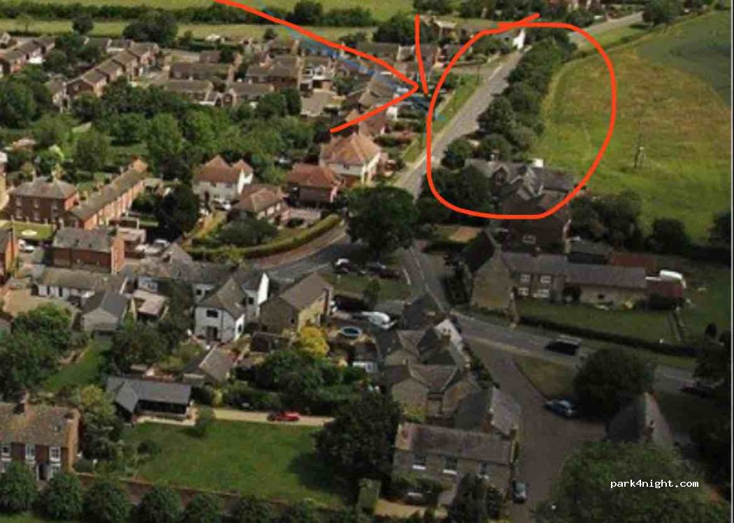(MK19 7NA) Hanslope - 11 Newport Road — foto