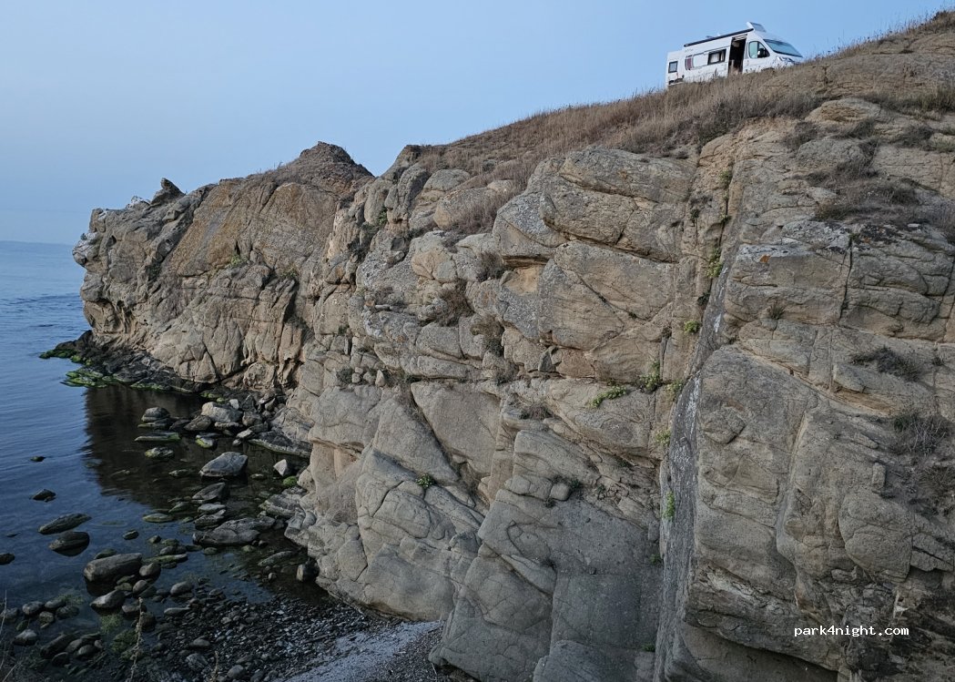 (8280) Ahtopol - Unnamed Road — foto