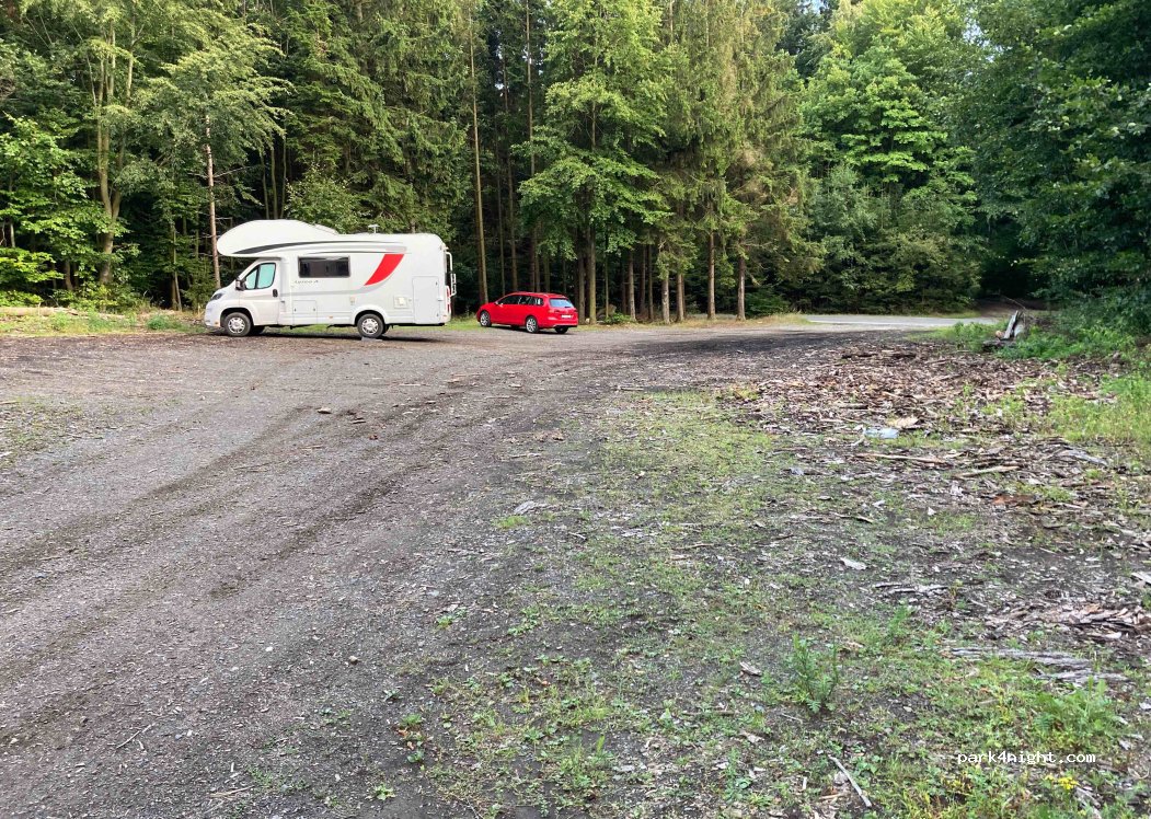 (345 06) Úsilov - 18413 — foto 2