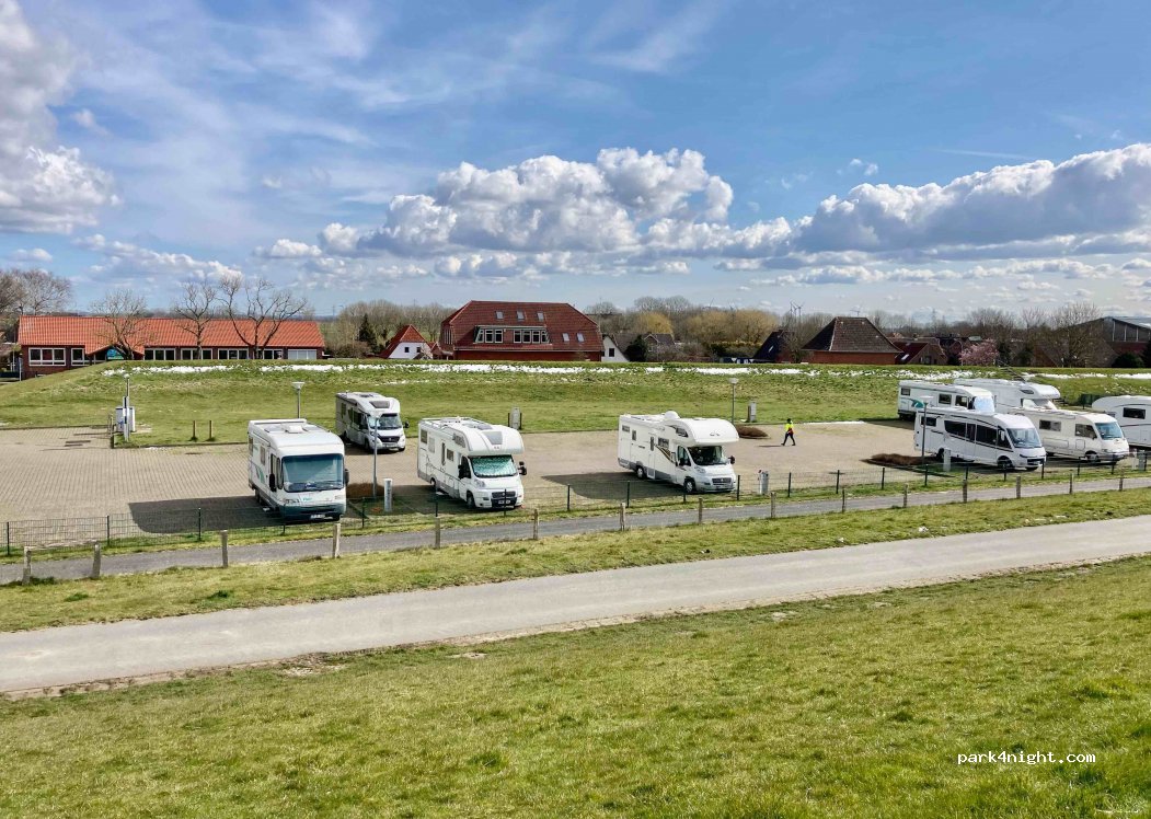 Brokdorf WoMoStellplatz — foto