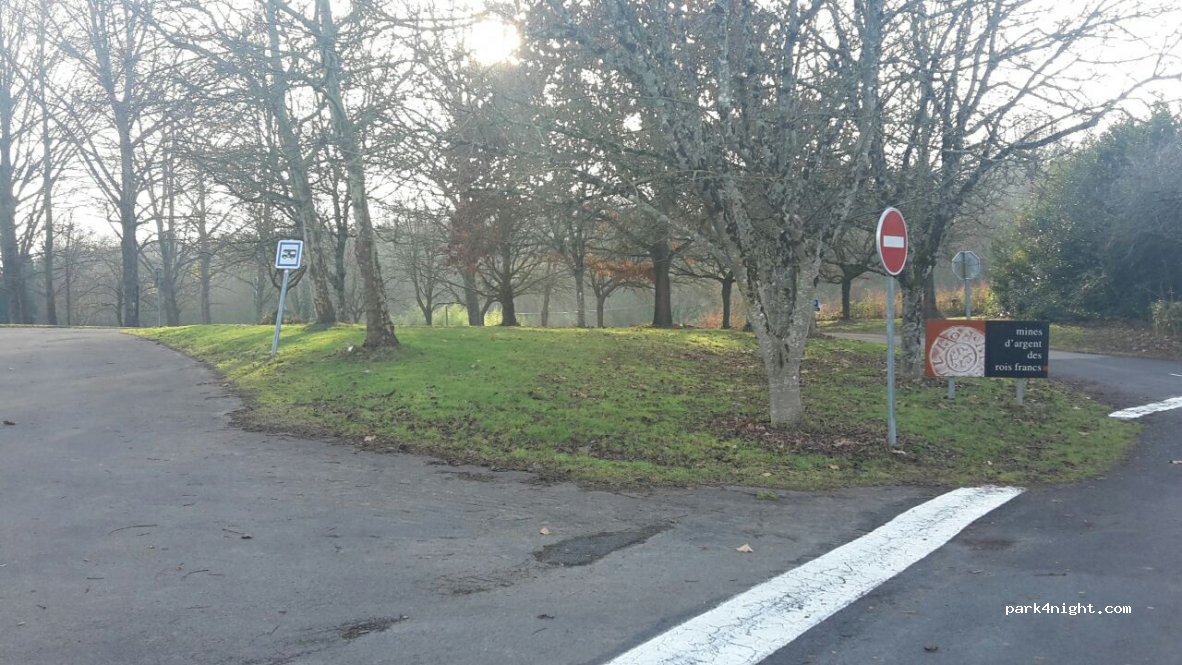 (79500) Melle - 1-4 Chemin de Loubeau — foto