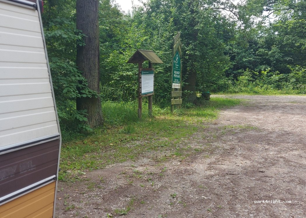 (44) Poniszowice - Unnamed Road — foto 3