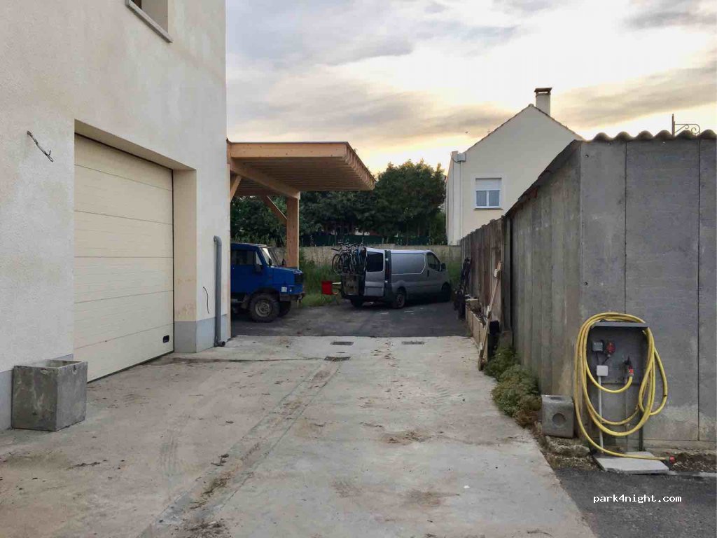 (51500) Rilly-la-Montagne - 24 Rue Carnot — foto
