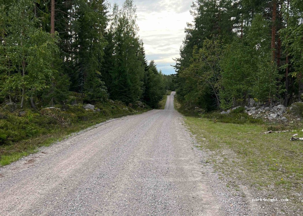 (817 40)  - Romsenvägen — foto 2