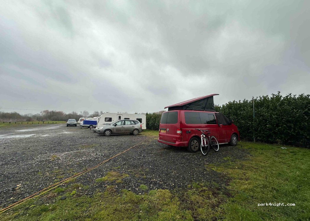 Grendon Lakes  Campsite — foto