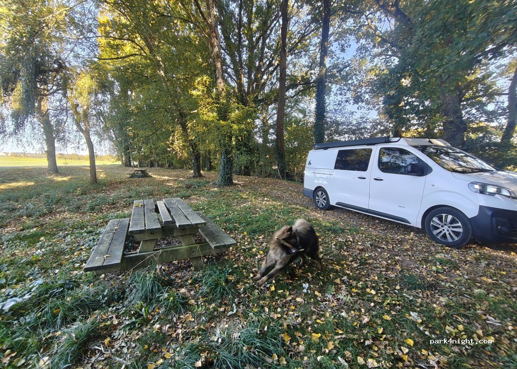 (35530) Brécé - Unnamed Road — foto 4