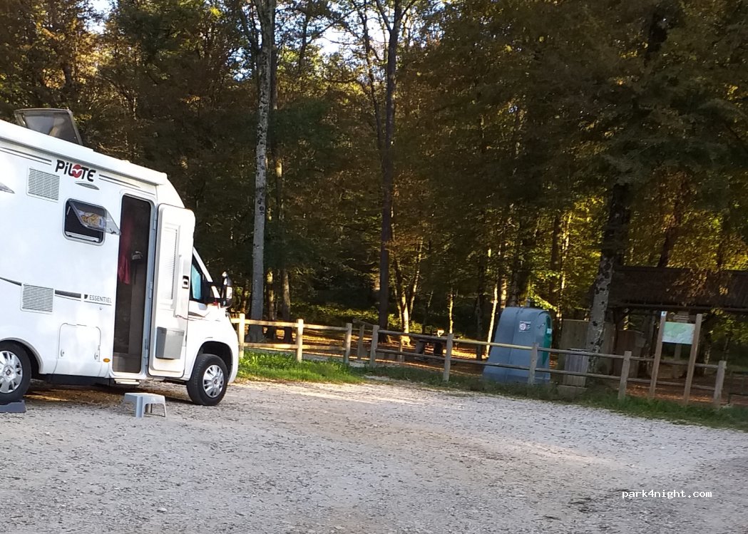 (25220) Roche-lez-Beaupré - — foto