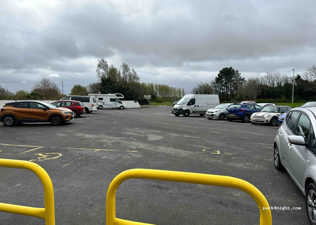 (SA15 4AX) Llanelli - Sandpiper Road — foto