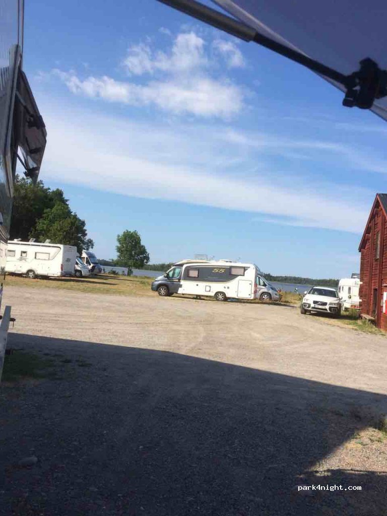 (742 94) Östhammar - 1132 — foto