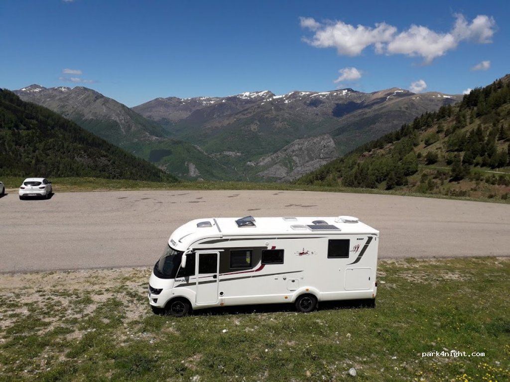 (09220) Goulier - 182 Les Dadels — foto