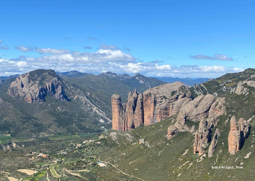 (22808) Riglos - Unnamed road — foto 2