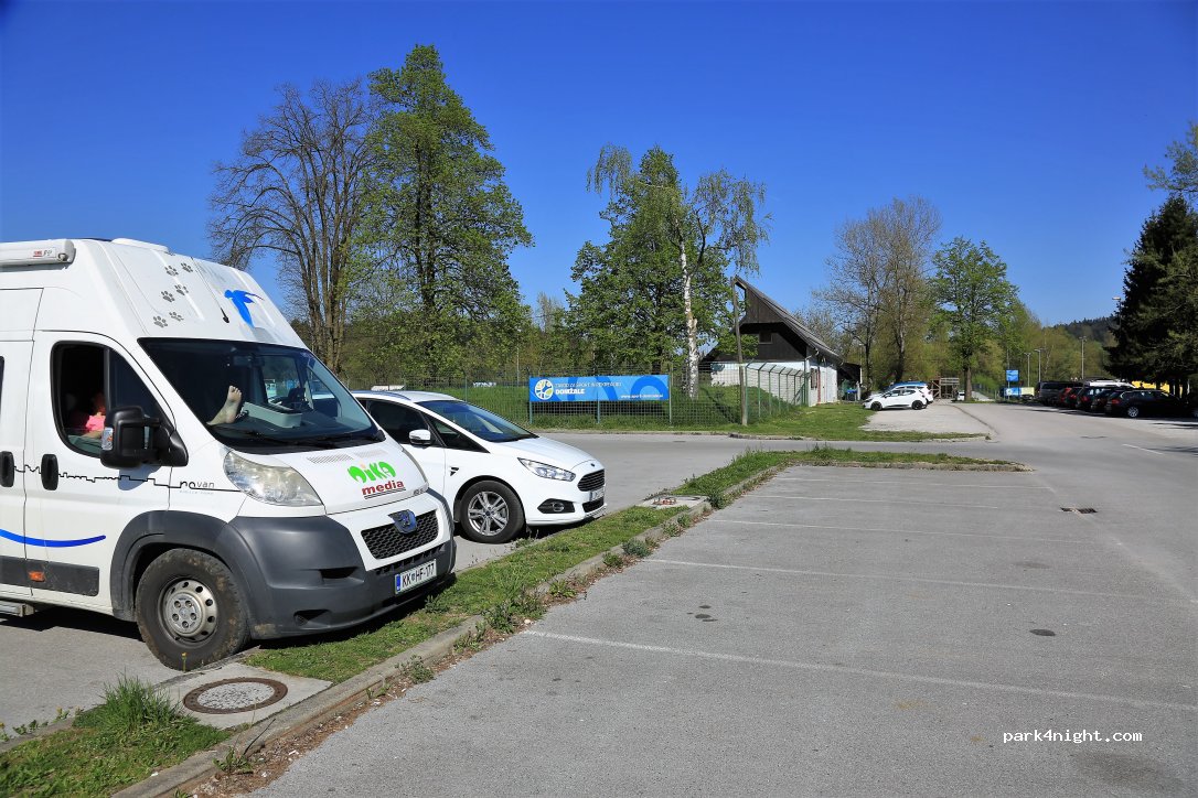 (1230) Domžale - 3 Kopališka cesta — foto 2
