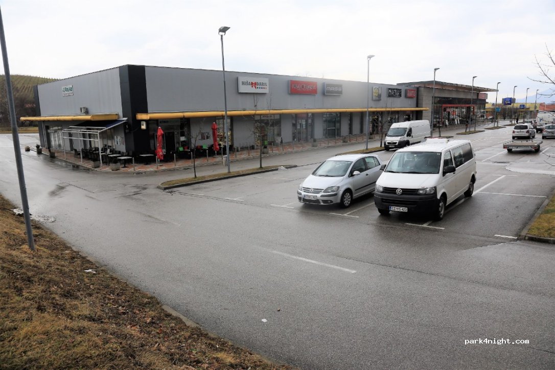 (3210) Slovenske Konjice - 40 Liptovska ulica — foto