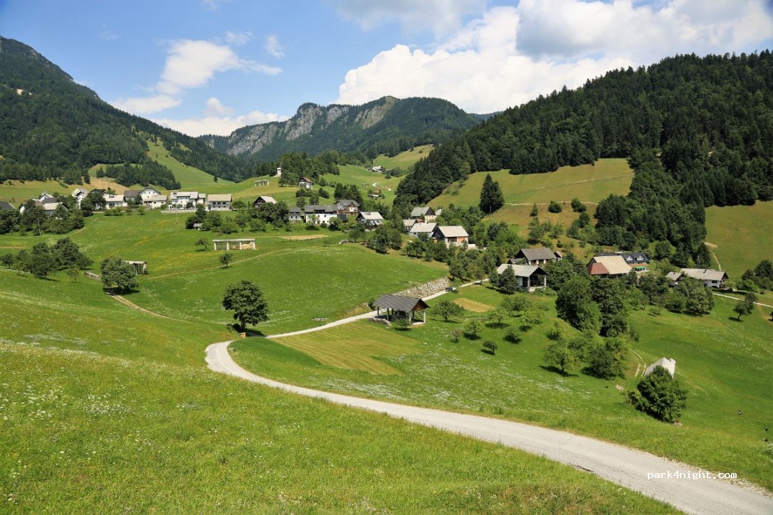 (4229) - 52 Zgornja Sorica — foto 3