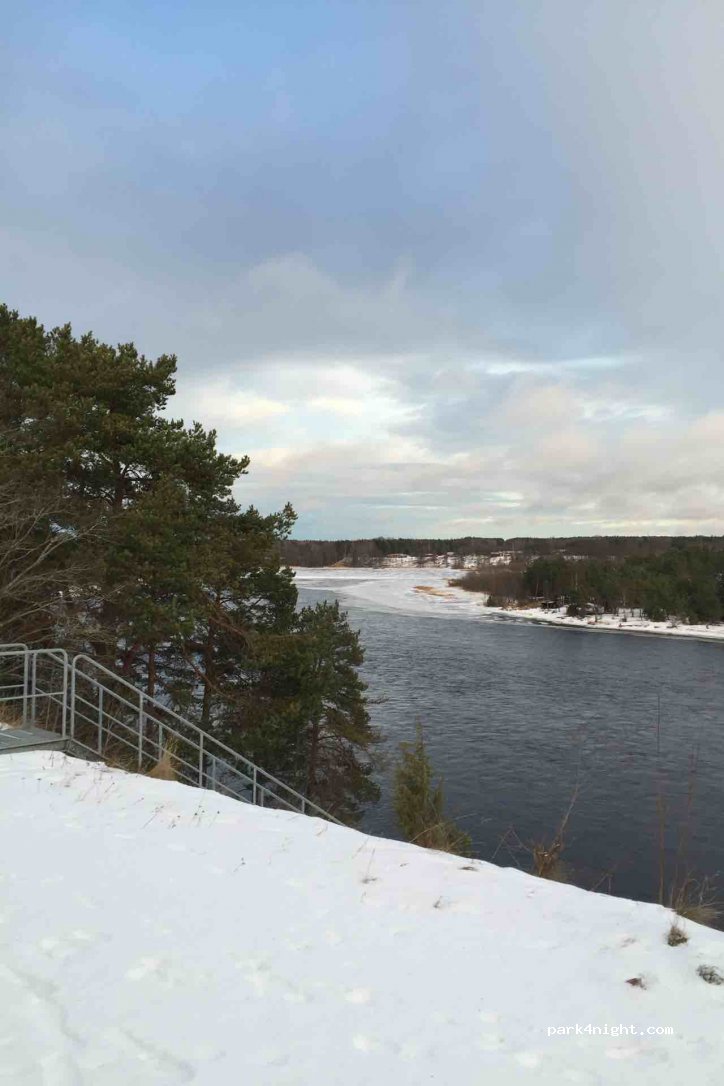(814 94) Älvkarleby - 34-36 Västanåvägen — foto