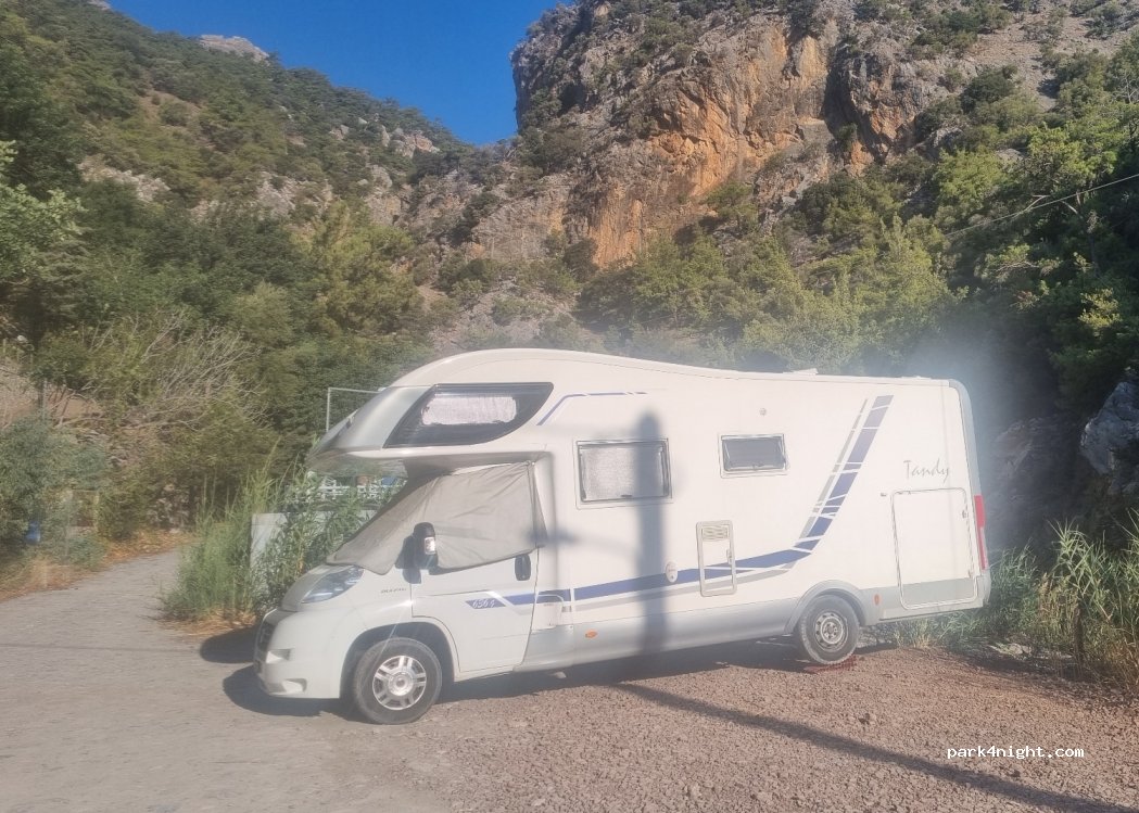 (720 56) Ierapetra - Unnamed Road — foto