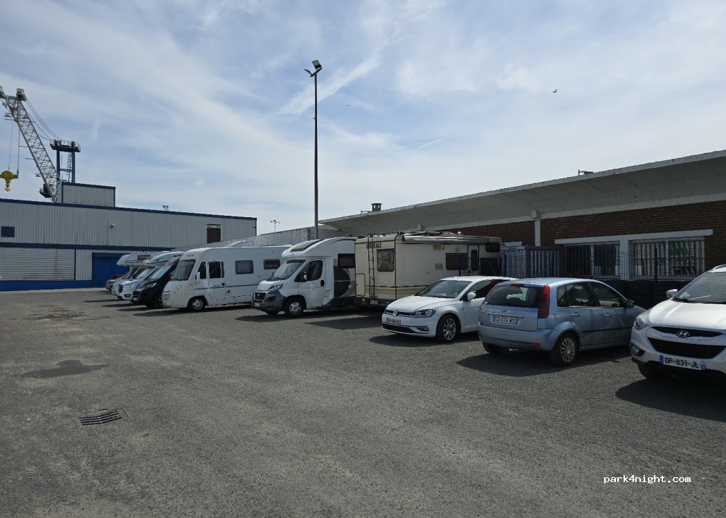 (76200) Dieppe - 1B Quai Guynemer — foto 3
