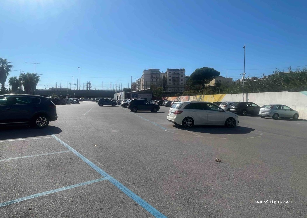 (84127) Salerno - 21-23 Via Gelsi Rossi — foto 3