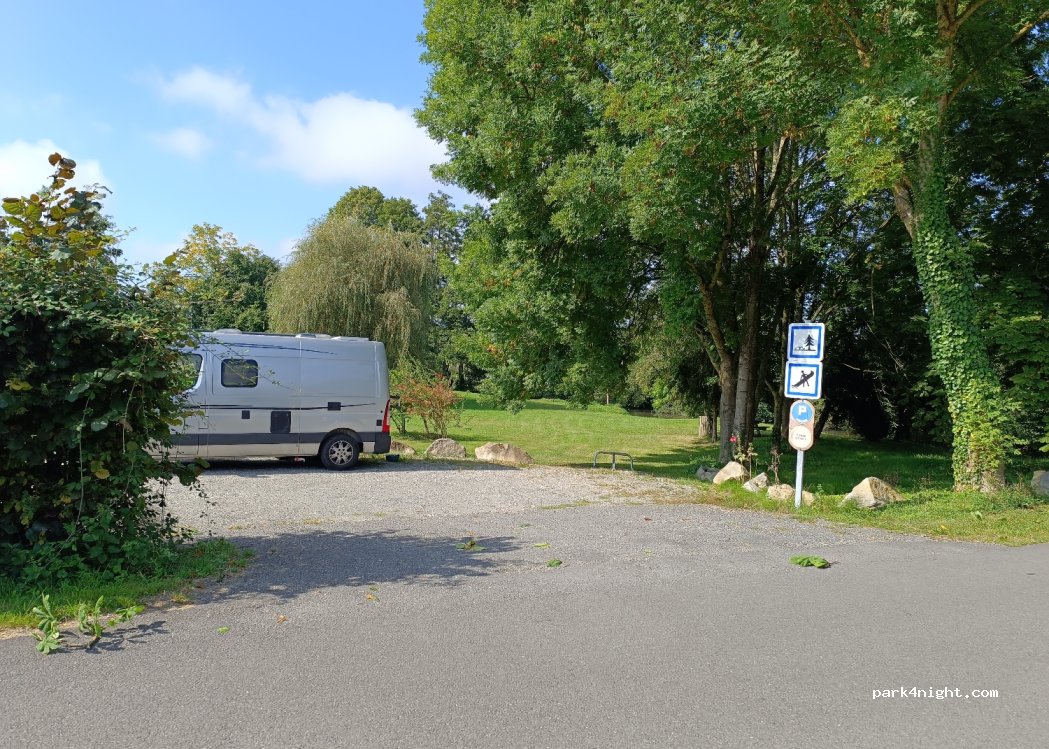 (72400) Villaines-la-Gonais - 12 Route de Saint-Martin — foto