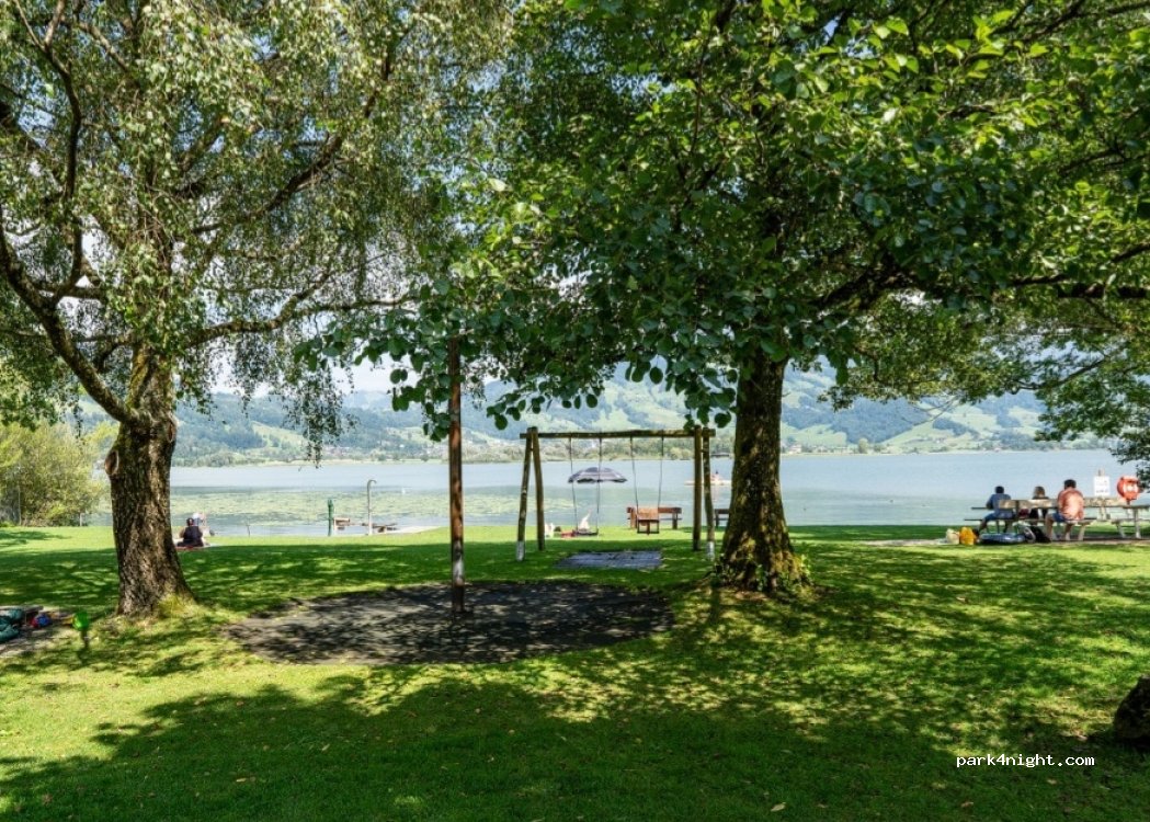 Stellplatz Badi Lauerz — foto 3