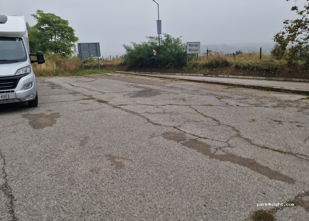 () Montana - — foto 2