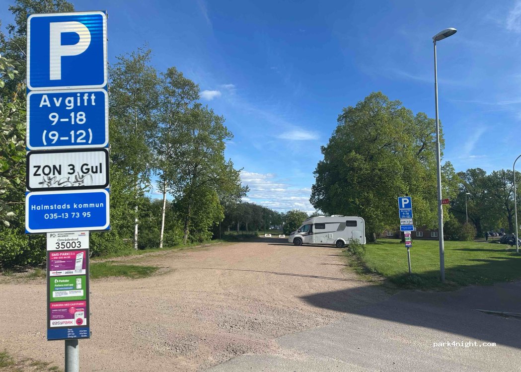(302 50) Halmstad - 19 Strandgatan — foto 2