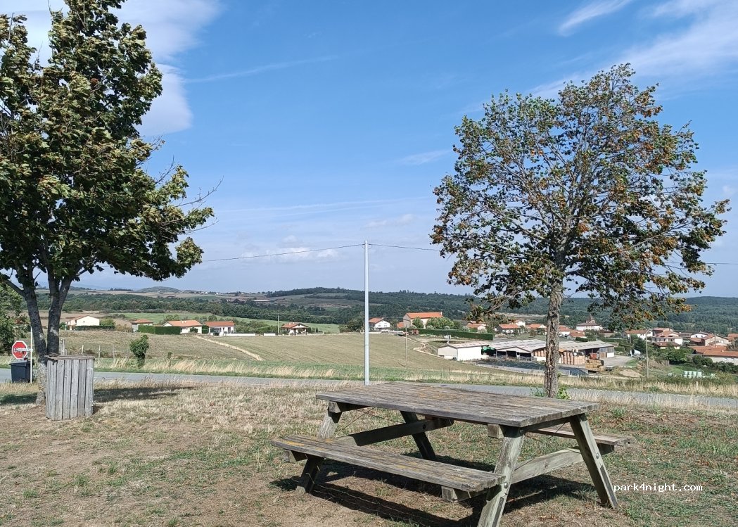 (42560) Boisset-Saint-Priest - 18 La Croix du Rapan — foto