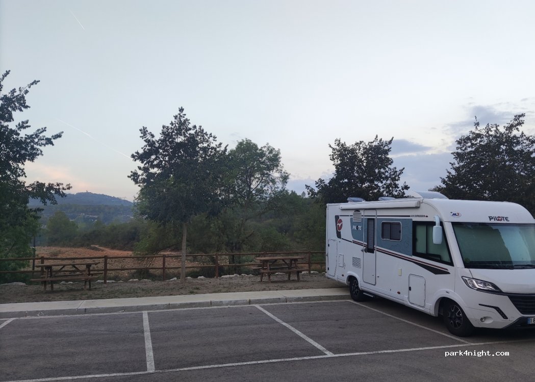 (08734) Sant Miquel d'Olèrdola - 12 Carrer de Fontanilles — foto