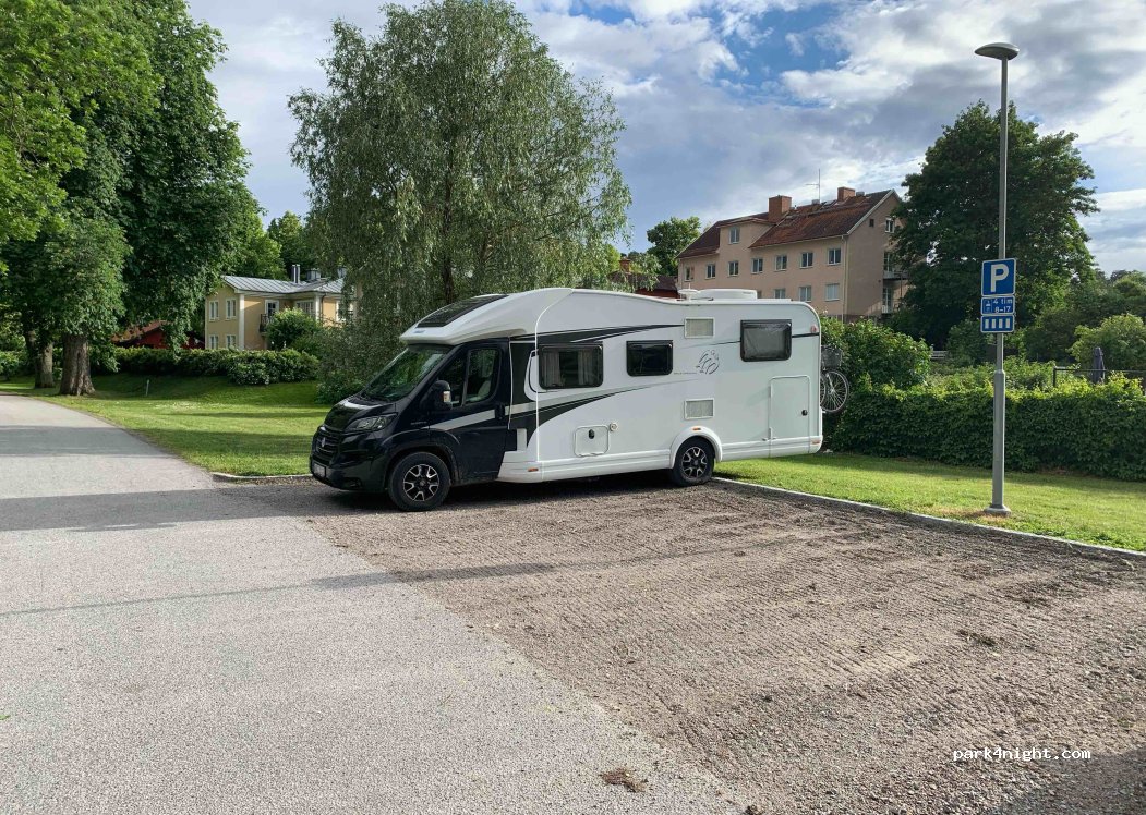 (645 30) Strängnäs - 9 Tullgatan — foto 4
